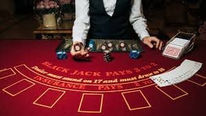 Antarmuka pasar tenis bumi hoki menampilkan turnamen Grand Slam dan pemain dengan odds real-time